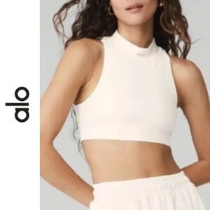 NWOT | WOMENS | ALO YOGA | IVORY Airlift Fuse Bra Tank OFF WHITE | XS